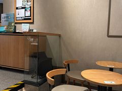 -星巴克(广州淘金路店)