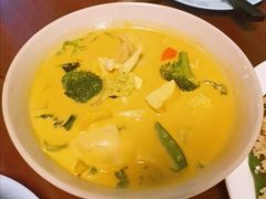 -Kat's Kitchen