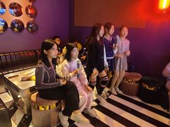 -Darling Queen·Mini·Live·House