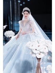 点击看大图 -Renee芮亦婚纱