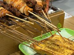 -烤满分·东北烧烤(首经贸店)