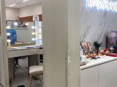 -HIMO海马体照相馆(上海华润CP静安店)