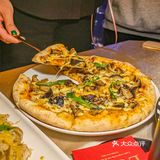 与城墙共进晚餐，如此夜色浪漫❤️