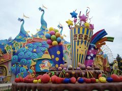 -七彩云南欢乐世界