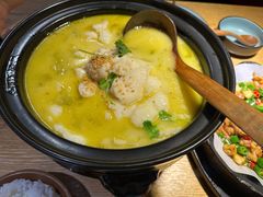 -九锅一堂酸菜鱼(学府凯德店)