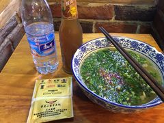 -桥香园云南过桥米线(金马碧鸡店)