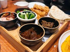 -唐山宴百姓府邸院落中餐