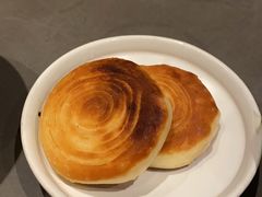 摩登粑粑-云海肴·汽锅鸡·云南菜(高德置地店)