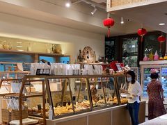 -Dough&Joe团憩(瑞虹天地月亮湾店)