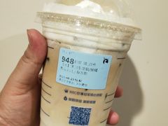 -瑞幸咖啡(东直门枢纽店)