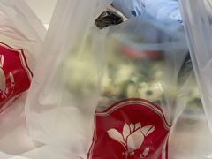 -白玉兰食品甜凤店(合生汇店)