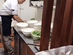 -遵义虾子张六羊肉粉(普陀路店)