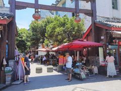 -谭记石锅鱼府(三道堰店)
