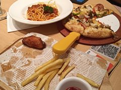 -菲滋意式餐厅(临海银泰店)
