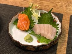 三文鱼刺身-青都里日本料理(高新二路店)