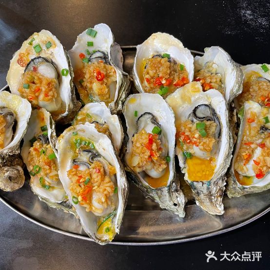 风情街烧烤(钦州吾悦广场店)
