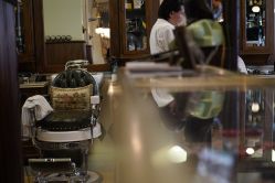 -IMUSE BARBER SHOP