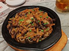 -锦绣金山人家(友谊店)