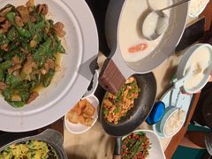 -佬麻雀·新湘菜(珠海金发购物中心店)