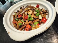 -健眺小海鲜(临海后山店)