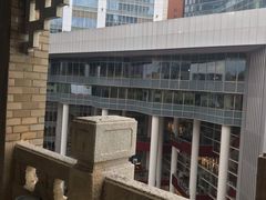 -光海书局(南京东路第一百货店)