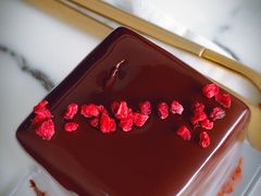 -UNI UNI(环亚凯瑟琳店)