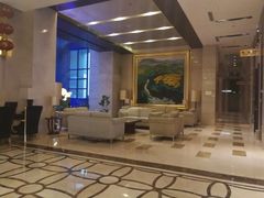 -锦龙国际酒店(天津奥体中心华苑地铁站店)