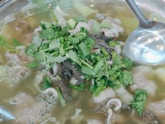 -谢老五跷脚牛肉·非遗传承店