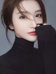 点击看大图 -定格摄影·轻奢定制写真馆