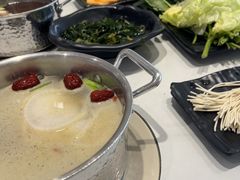 -呷哺呷哺 黄金牧场 (中发百旺店)