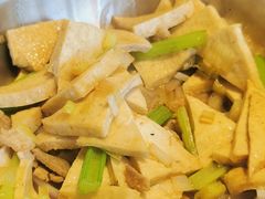 -秦香阁·西北家常菜(徐汇日月光中心店)
