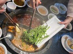 -怡品川宇火锅(宝立方店)