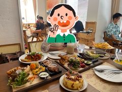 -Mark&Mars Restaurant
