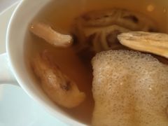 云南松茸花菇菌皇汤-金轩中餐厅 Jin Xuan(浦东丽思卡尔顿酒店)