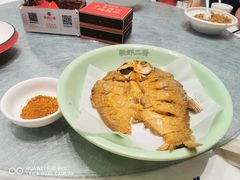 -靓虾二哥长沙地标小龙虾(五一广场店)