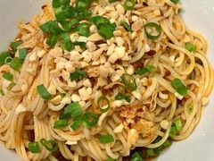 重庆鸡丝凉面-探鱼·鲜青椒爽麻烤鱼(银泰城店)