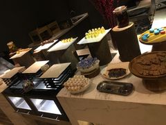 -筠咖啡西餐厅(上海国展宝龙丽筠酒店)