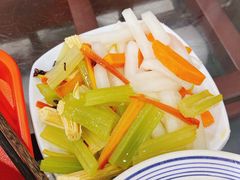 -牛一嘴·兰州牛肉面·大盘鸡(财富中心店)