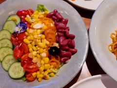 蓝枪鱼健康沙拉-蓝枪鱼鲜酿啤酒餐厅blue marlin(江宁店)