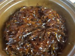 -有红鸡毛店·川菜(建设路店)