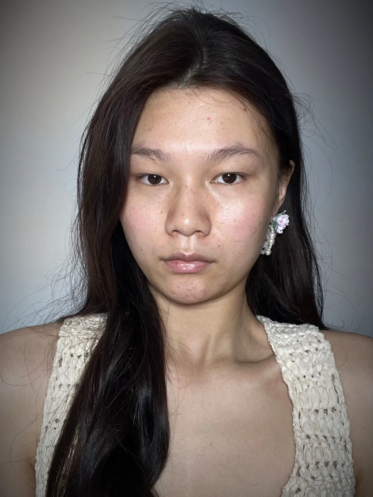 素颜丑关我会化妆什么事?