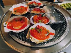 -围炉肉舍•炭烤活鳗•丹东海鲜烤肉(步行街店)