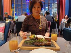 -YUE·6·西式融合餐厅(外滩六号店)