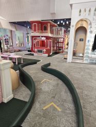 -奈尔宝·儿童乐园·亲子餐厅(华采天地店)