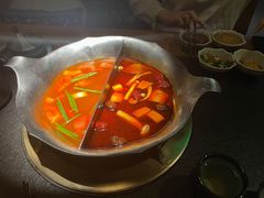 -湊湊火锅·茶憩(恒隆广场店)
