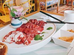 -花田煮鲜牛肉火锅(钟楼众汇店)