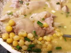 豌豆猪脚汤-醉八仙热酒馆(渝中店)