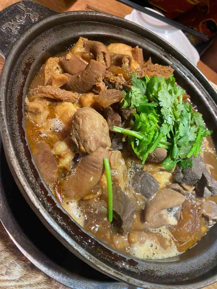 牛小灶牛杂煲(北京路店)-"下班两个人在大众点评上看到这个排名第一,.
