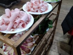 -银同牦牛肉火锅