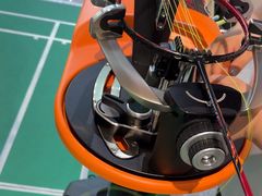 -YONEX苗江运动城(源深店)